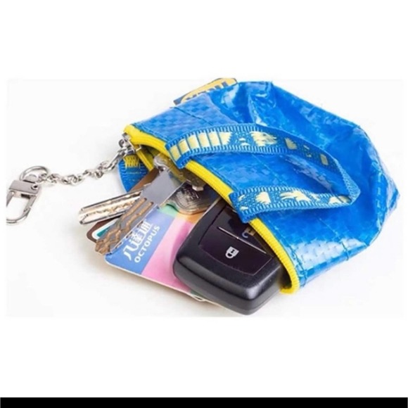 IKEA - FOUR (4) Frakta Line Reusable Bags--Large, Medium, Small and XS NWT - Picture 9 of 10